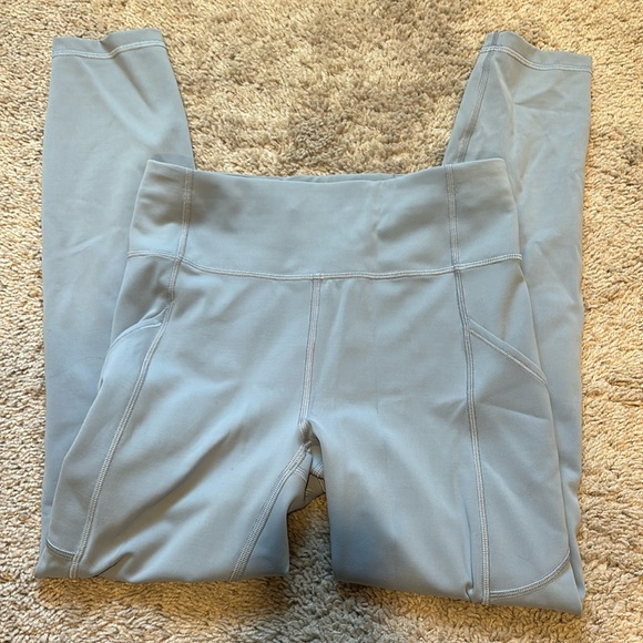 Lululemon Sky Blue Legging Size 6 - Picture 1 of 7